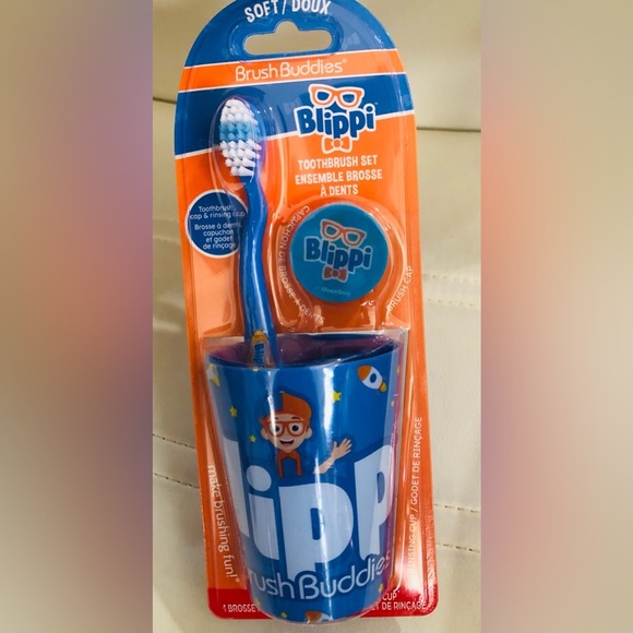 Barbie 3pc brush buddies soft ergonomic toothbrush cap and rinsing cup set new - Picture 12 of 14